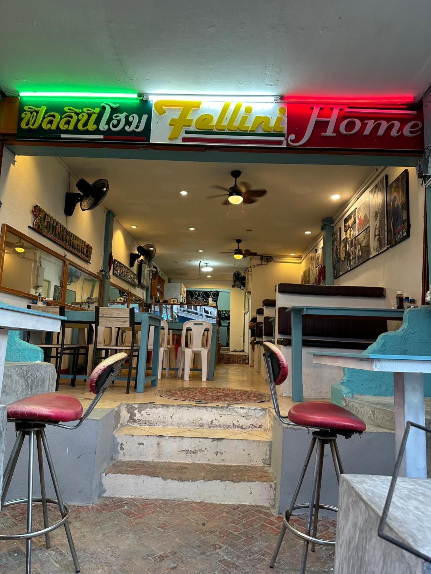 Haadrin Fellini Hostel & Pizzeria Haad Rin Zewnętrze zdjęcie